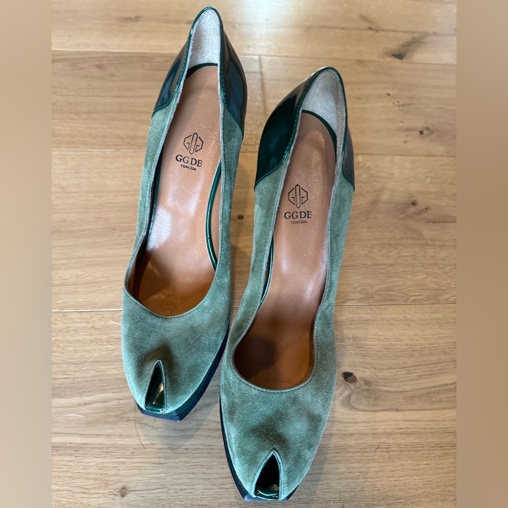 Golden Goose Green Suede Heels